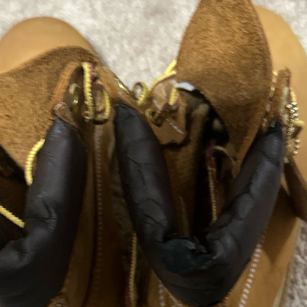 “Big Kid”-Size 4 Timberland Boots (Wheat) - Picture 8 of 9